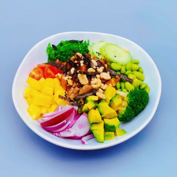 Pato poke bowl