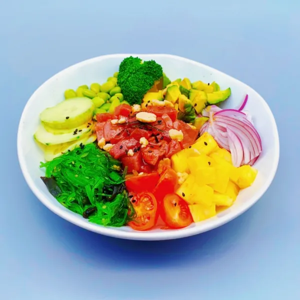 Atún poke bowl