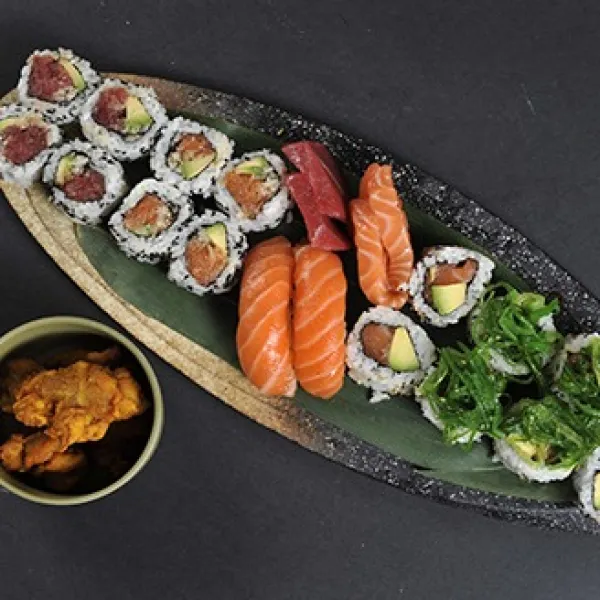 Bandeja sushi love