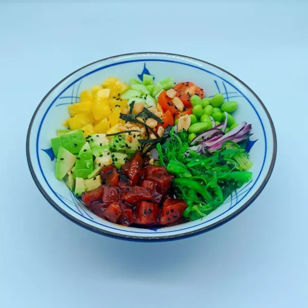 Atún poke bowl